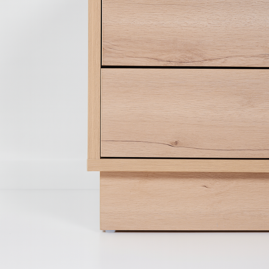 LUVA CHEST OF DRAWER