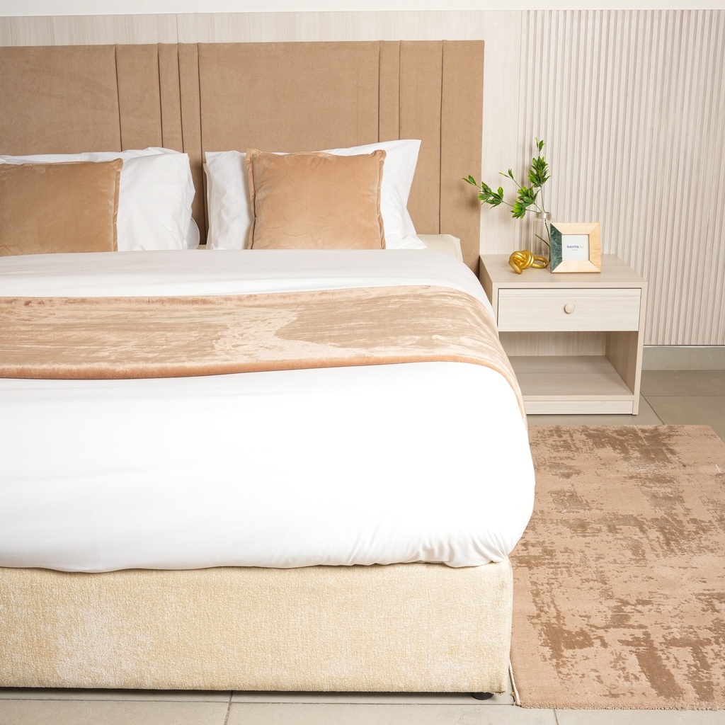 Mogy Bedroom Set