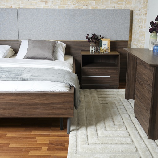 [X135848] Maja Bedroom Set