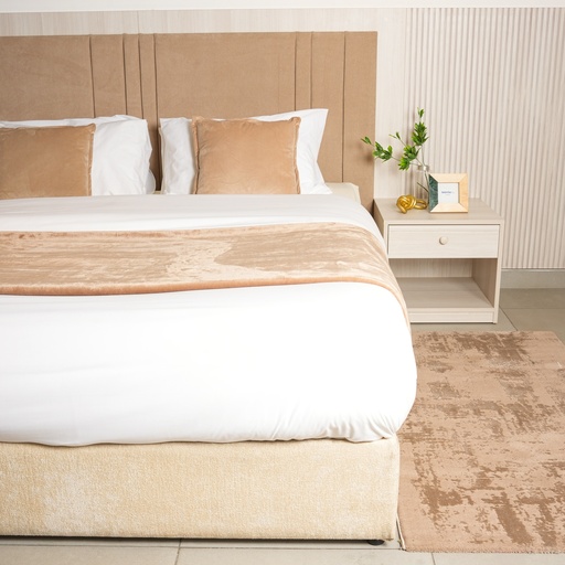 [X135888] Mogy Bedroom Set