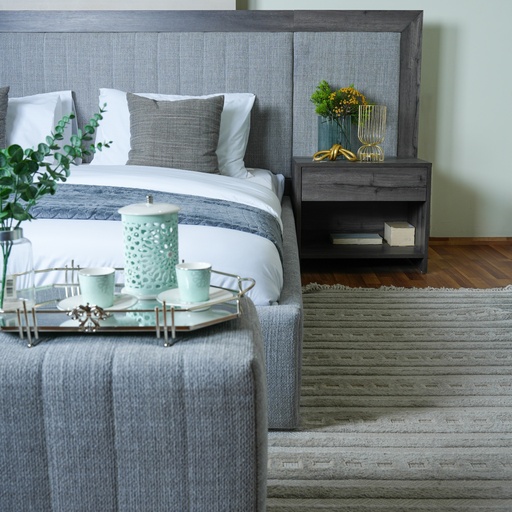 [X135923] Moran Bedroom Set